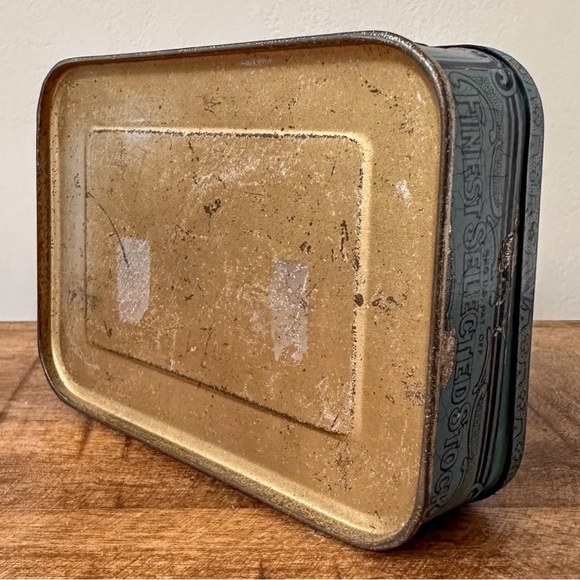 Blue Edgeworth Extra High Grade Tin Stash Box - Picture 5 of 6